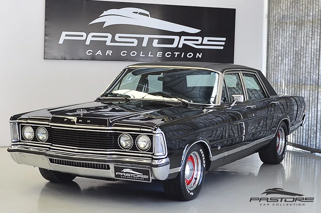 Ford Galaxie Landau