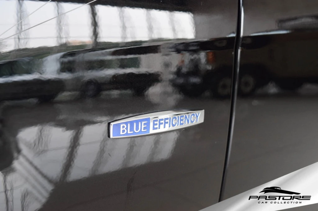 Mercedes-Benz C180 CGI Classic