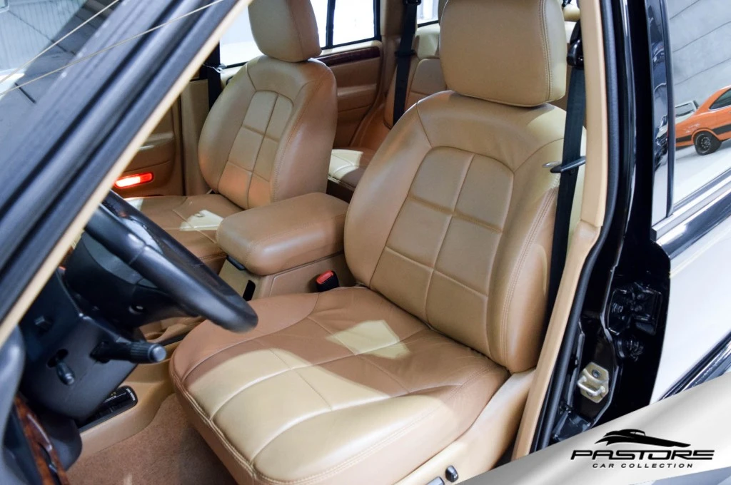 Jeep Grand Cherokee Limited V8 4×4