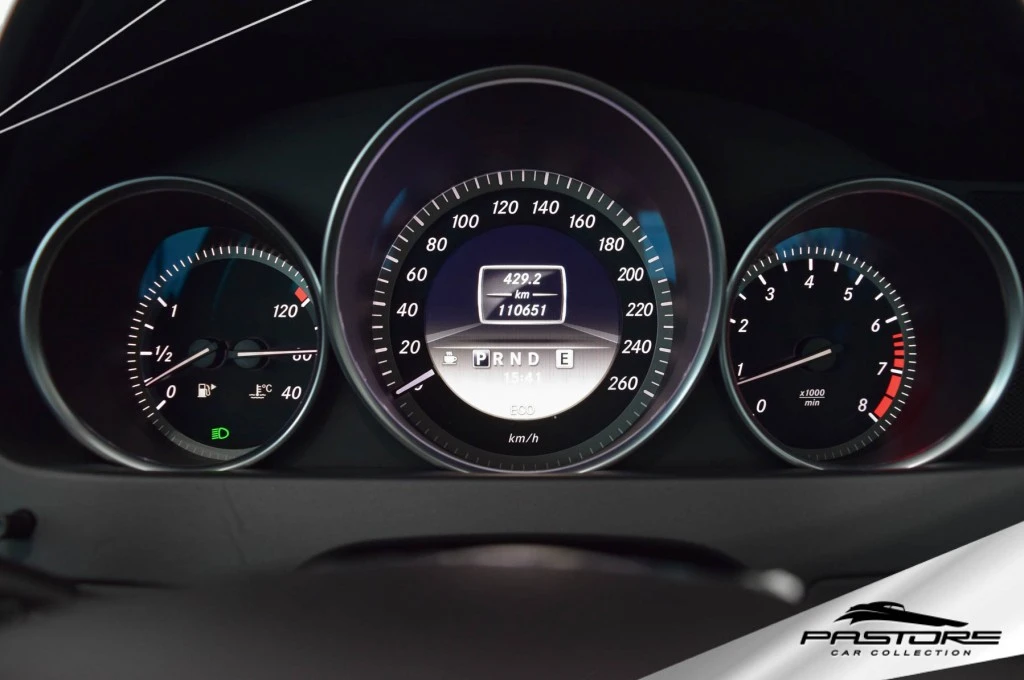 Mercedes-Benz C180 CGI Classic