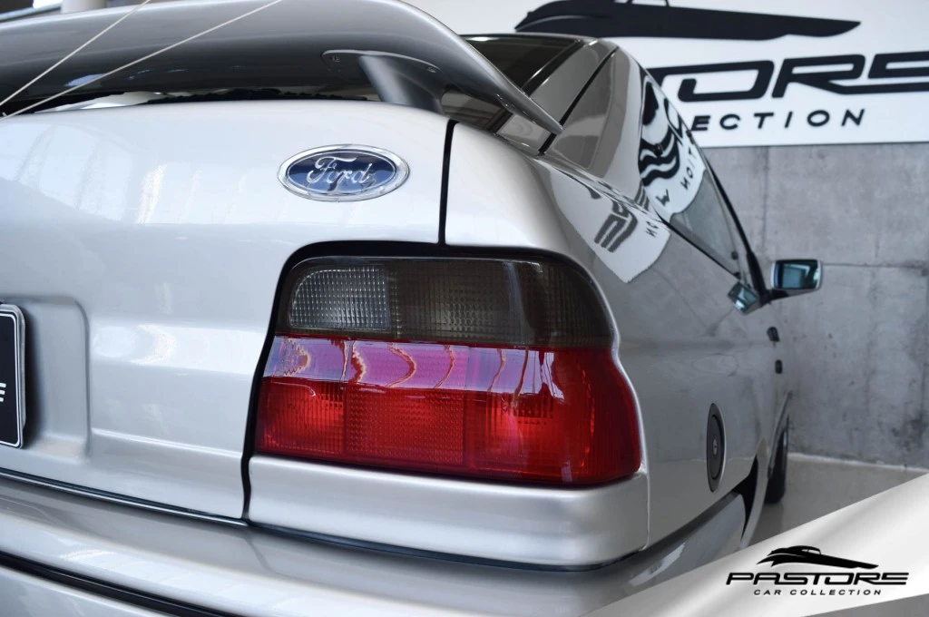 Ford Escort XR3 2.0i
