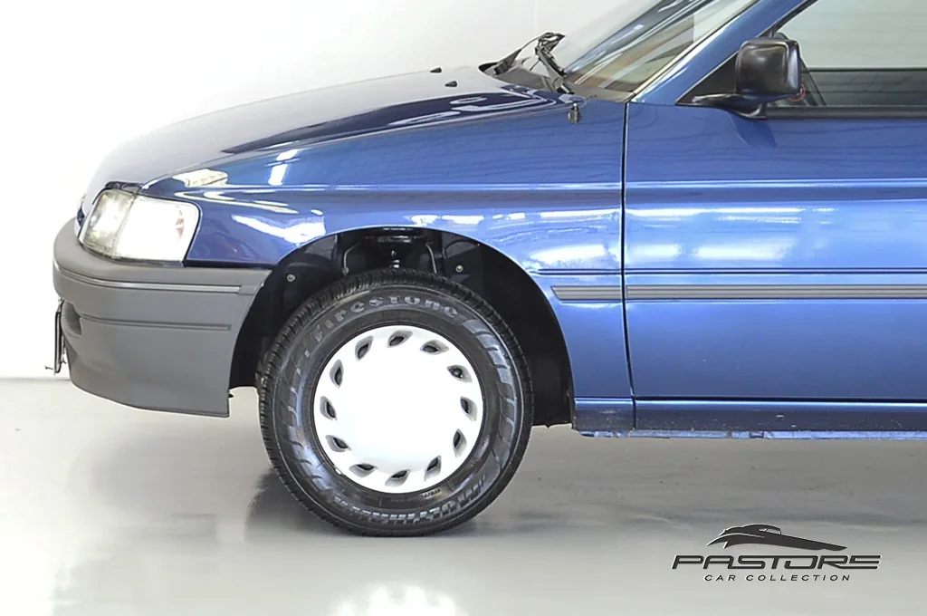 Ford Escort 1.6 GL