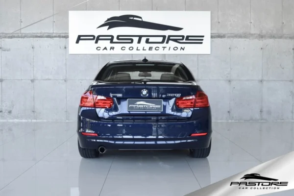 BMW 320i Active Flex