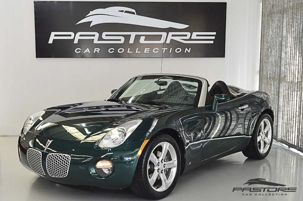 Pontiac Solstice Roadster