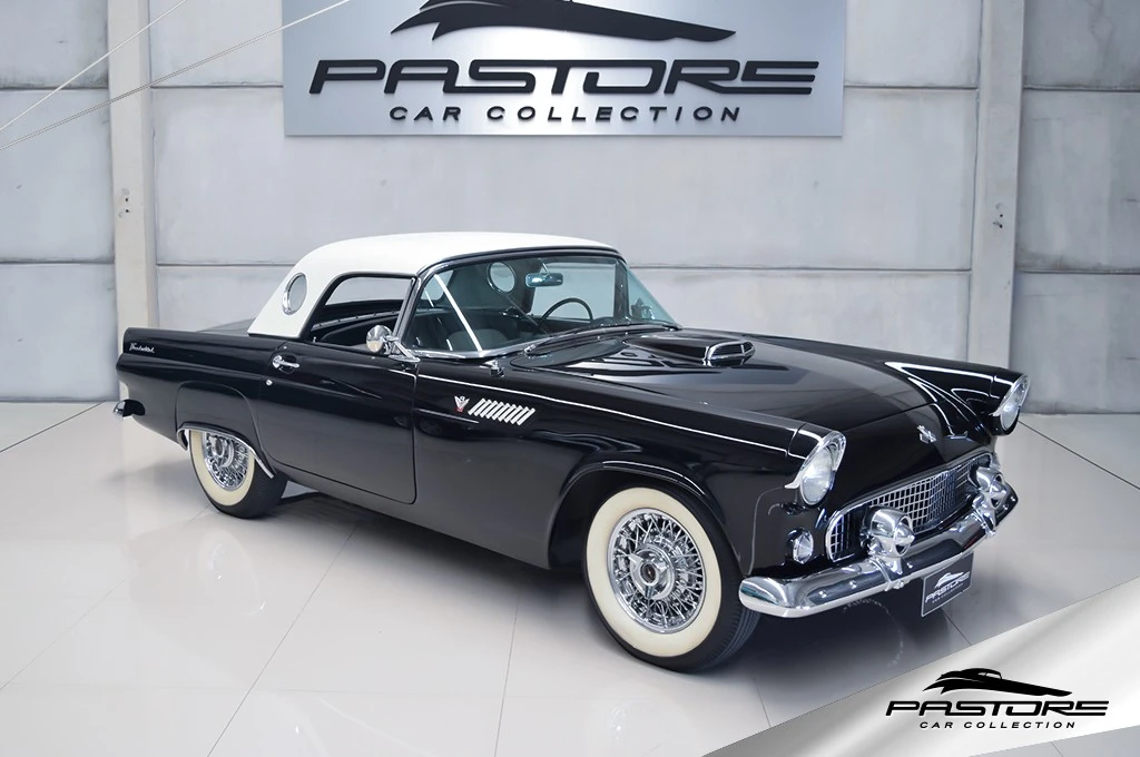 Ford Thunderbird V8