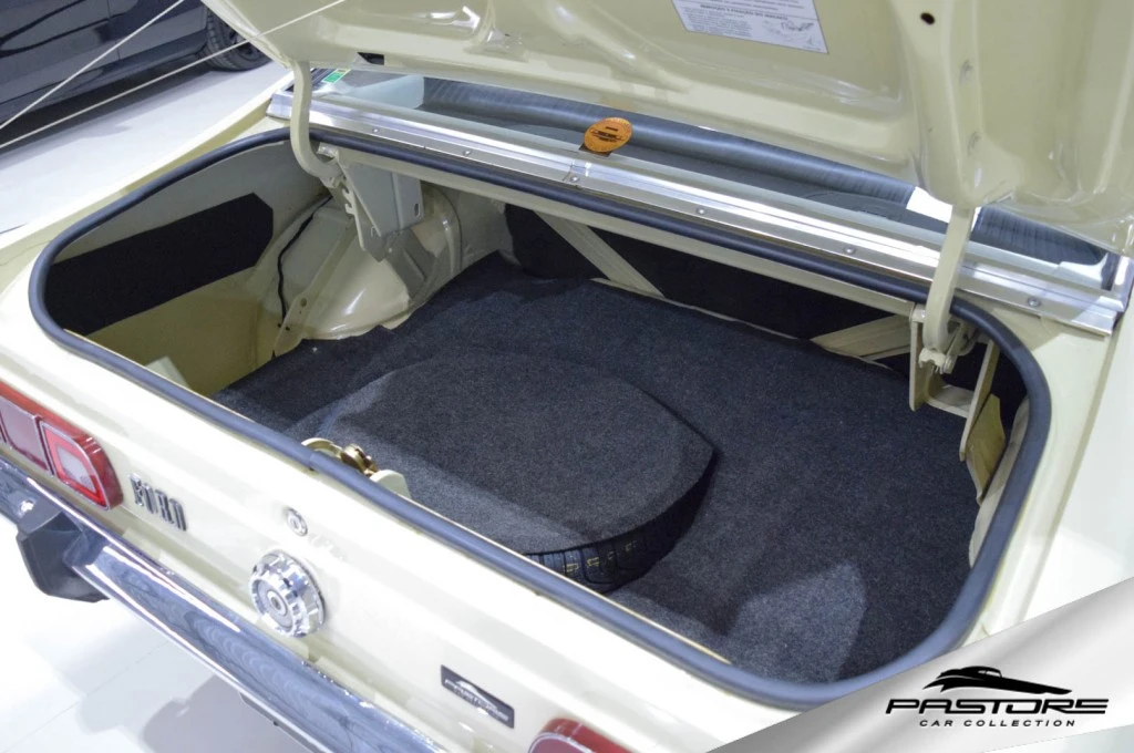 Ford Maverick Super V8