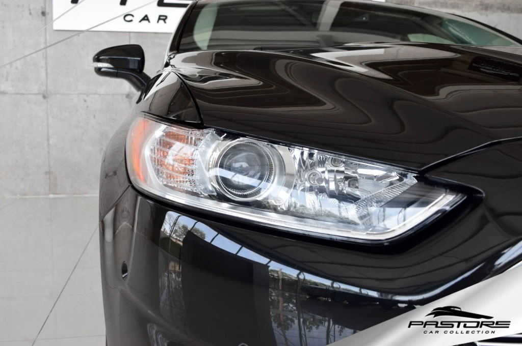 Ford Fusion Titanium AWD