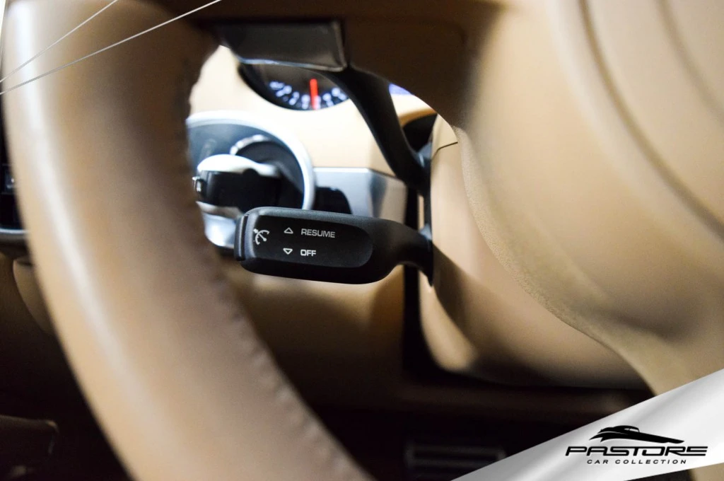 Porsche Cayenne S 4.8 V8