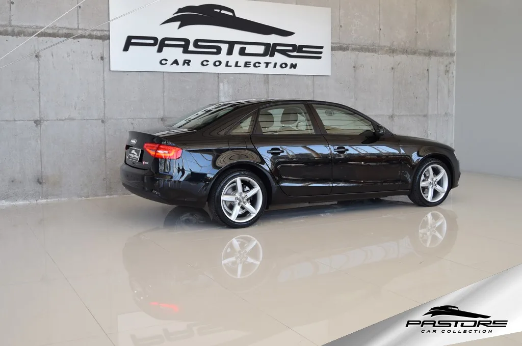 Audi A4 Attraction 2.0 TFSI