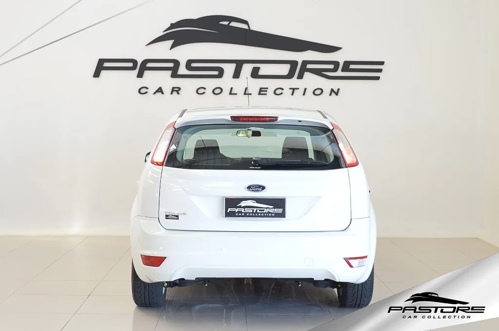 Ford Focus GL 1.6