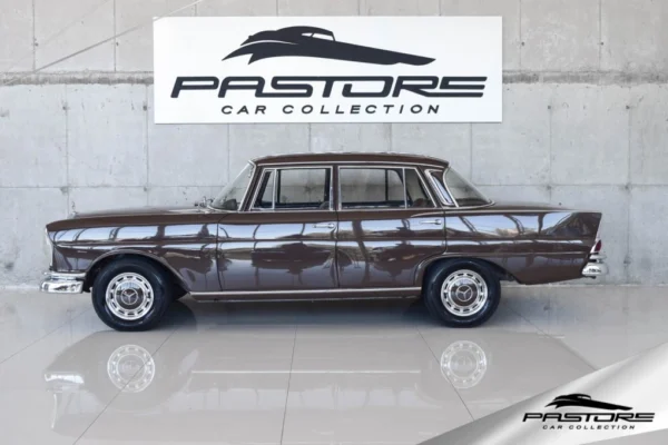 Mercedes-Benz 220 Sb