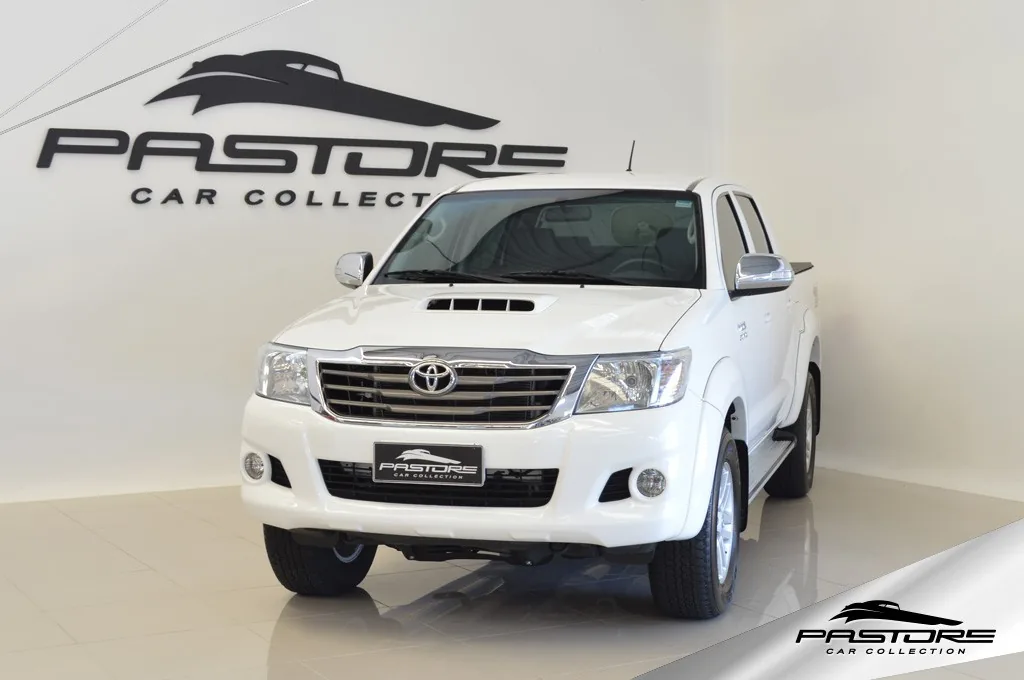 Toyota Hilux CD 4X4 SRV AT