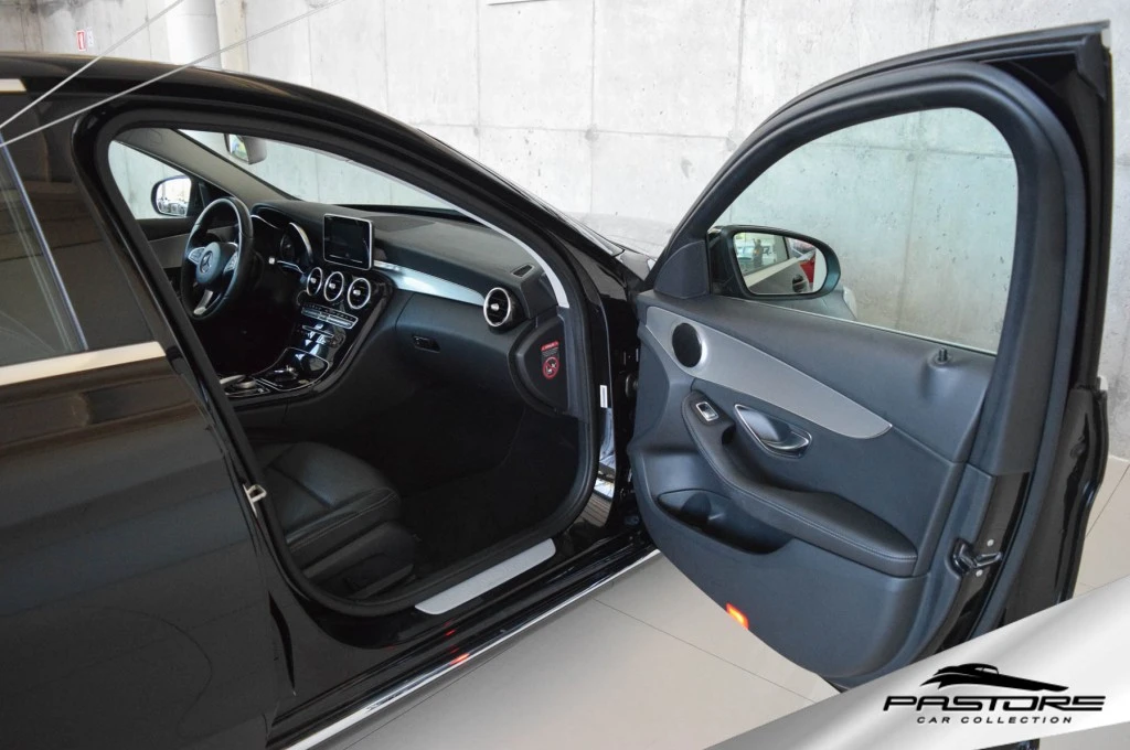 Mercedes-Benz C180 FF Avantgarde