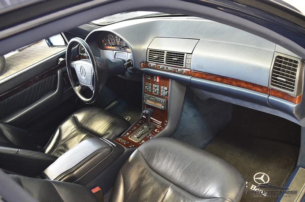 Mercedes-Benz S500 Sedan