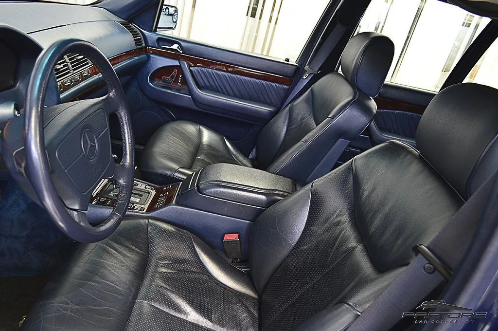 Mercedes-Benz S500 Sedan