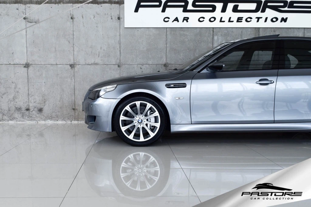 BMW M5 E60