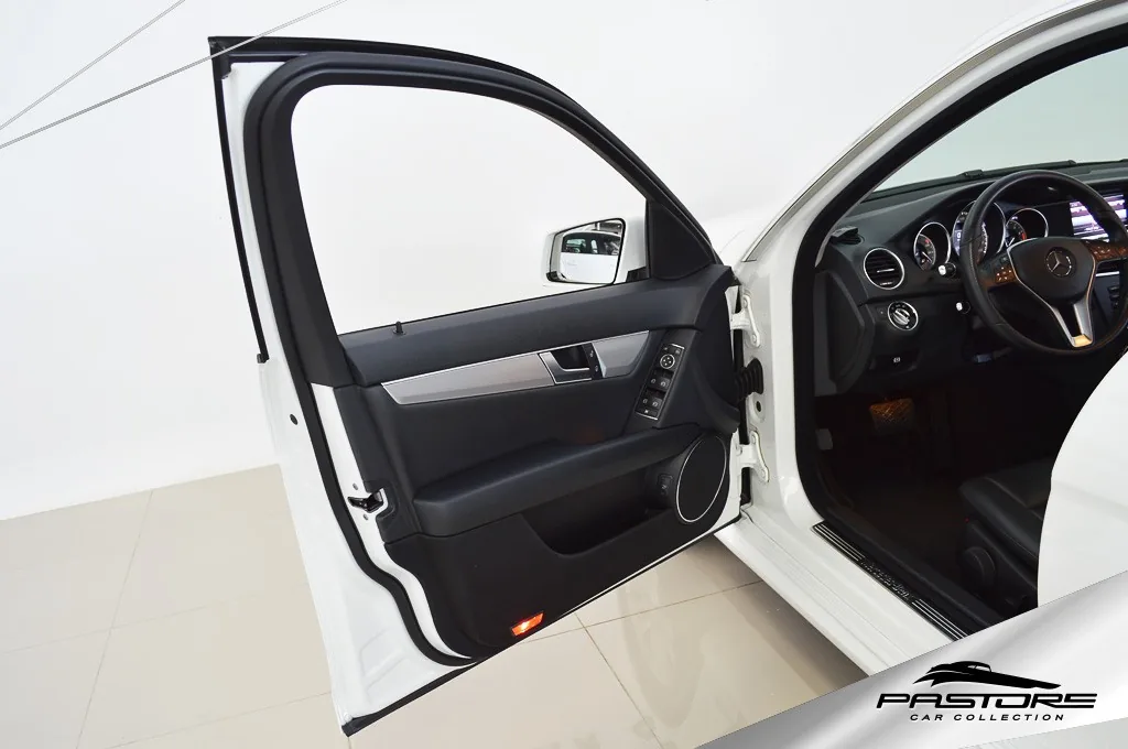 Mercedes-Benz C200 CGI Avantgarde