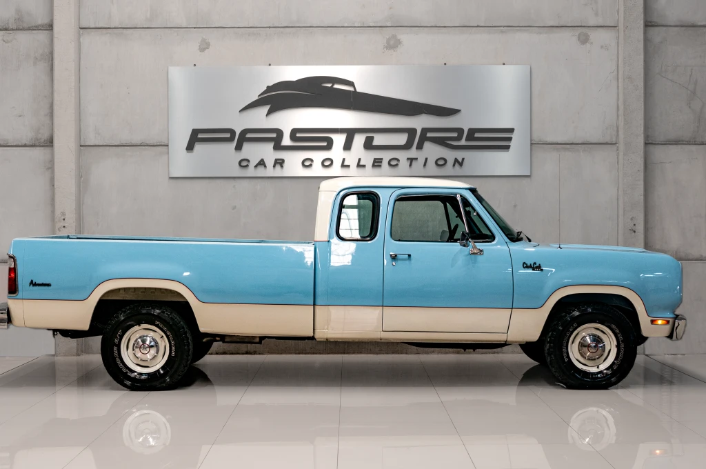 Dodge Dodge D100 Club Cab