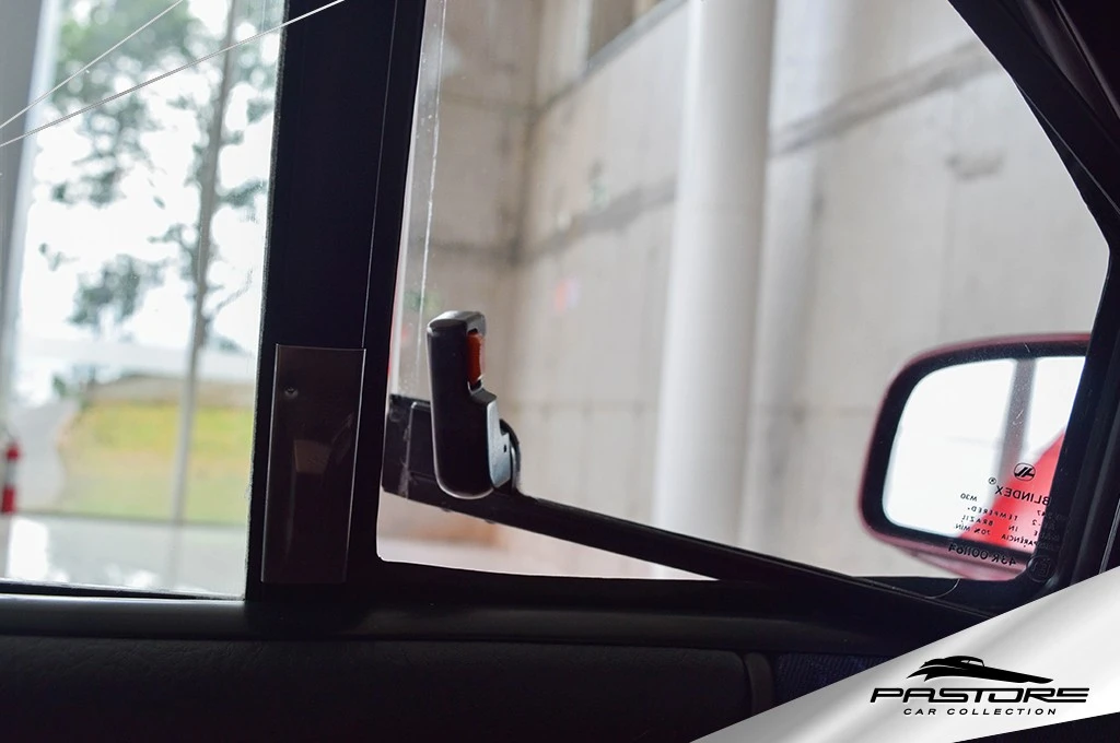 VW Santana 2000 Evidence