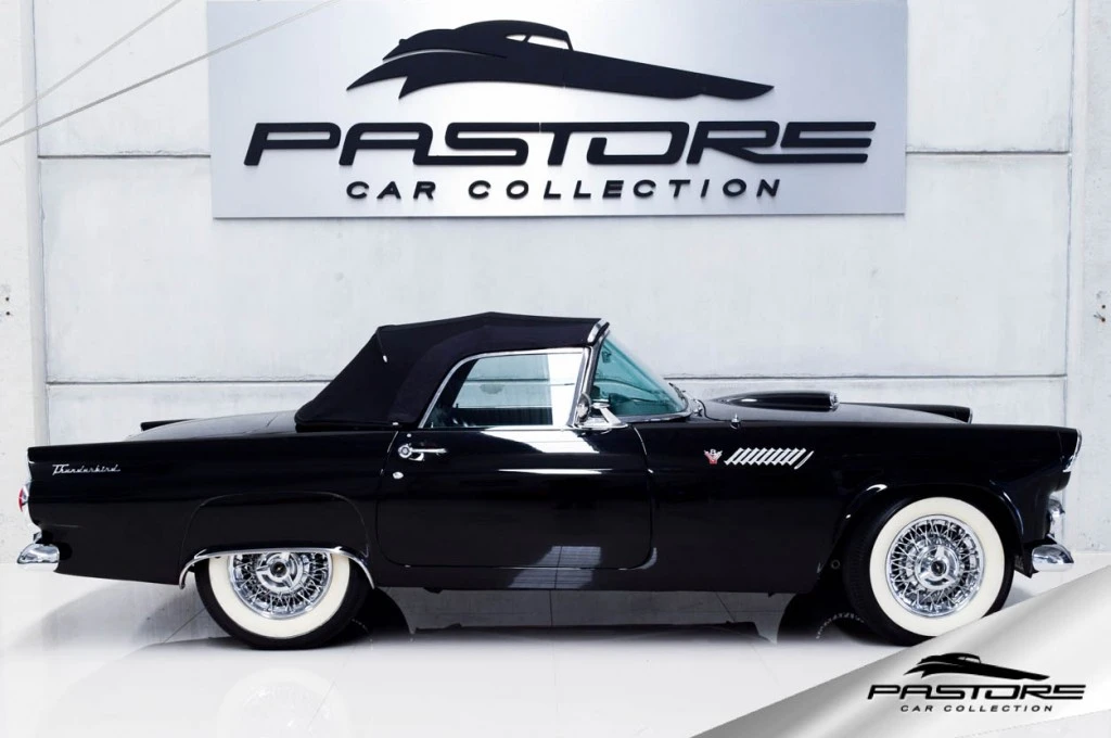Ford Thunderbird V8