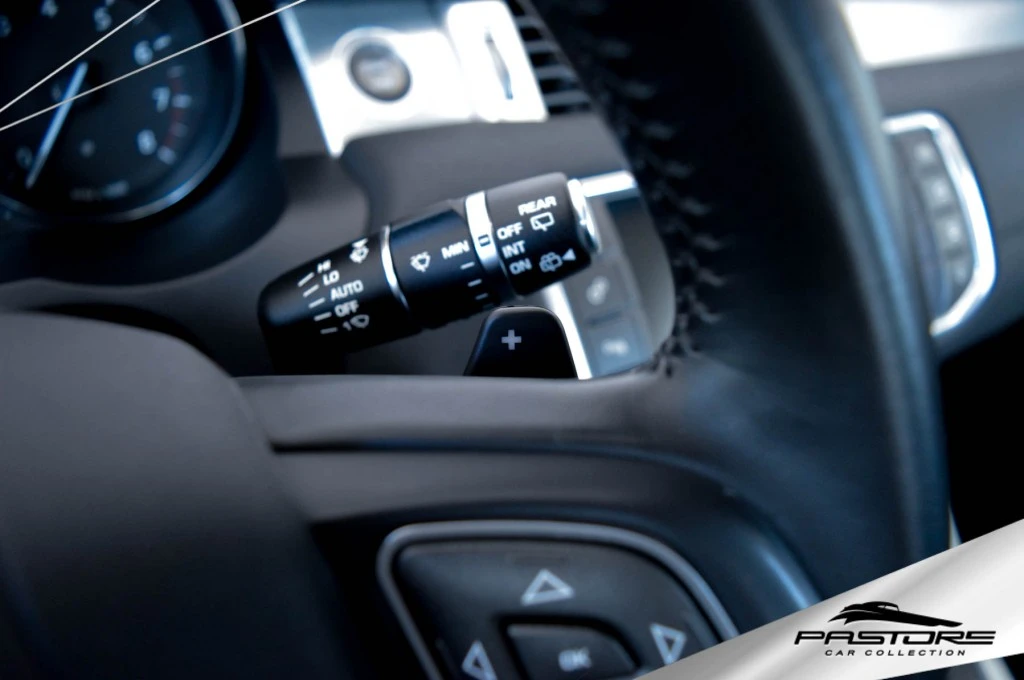 Land Rover Range Rover Evoque SE