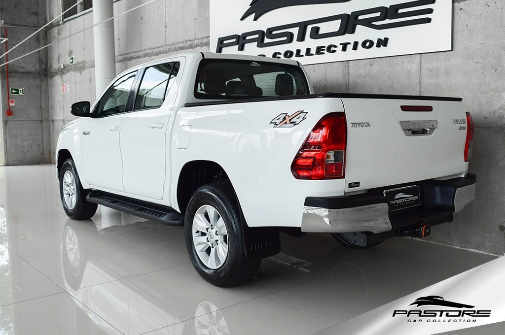 Toyota Hilux SRV CD 4×4