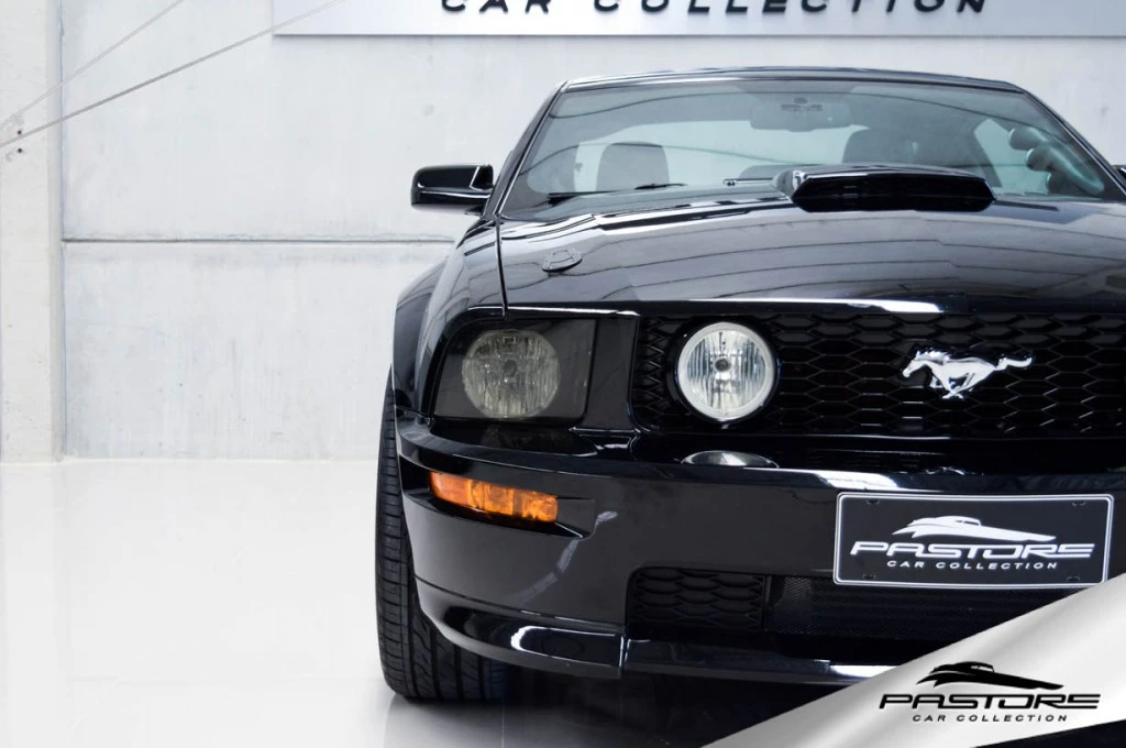 Ford Mustang GT V8 Procharger