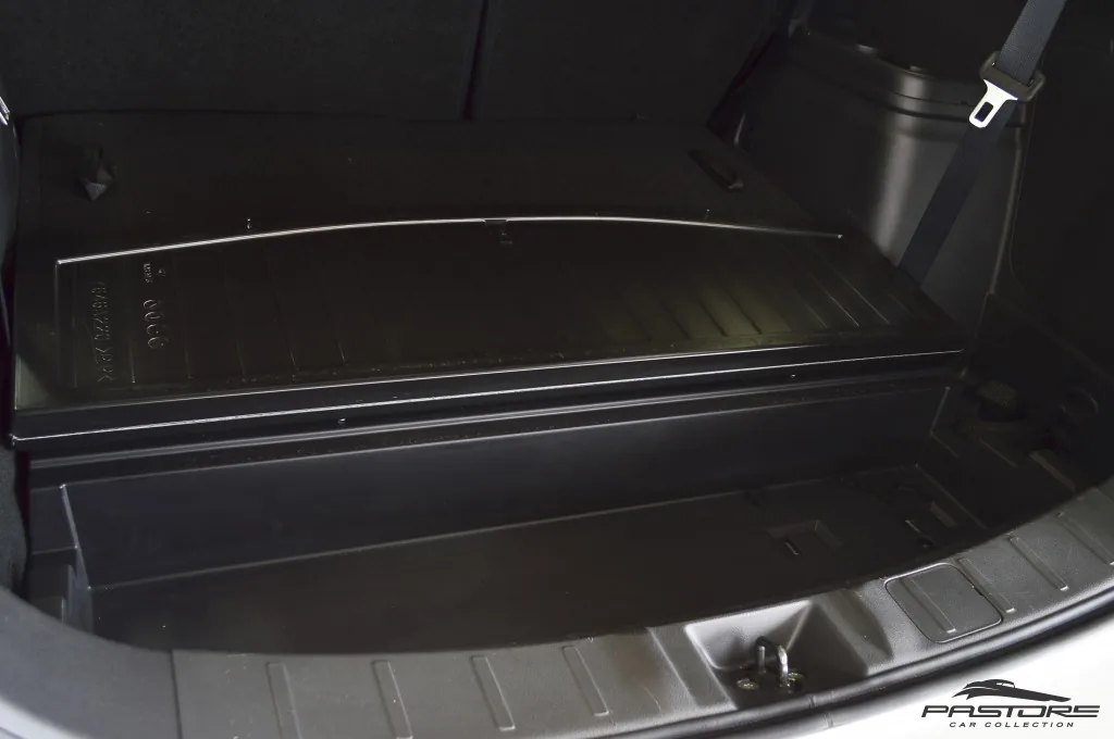 Mitsubishi All New Outlander GT