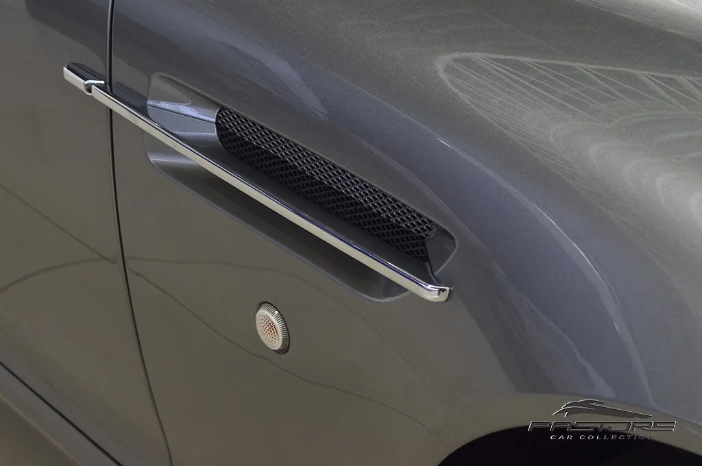 Aston Martin DB9 6.0 V12