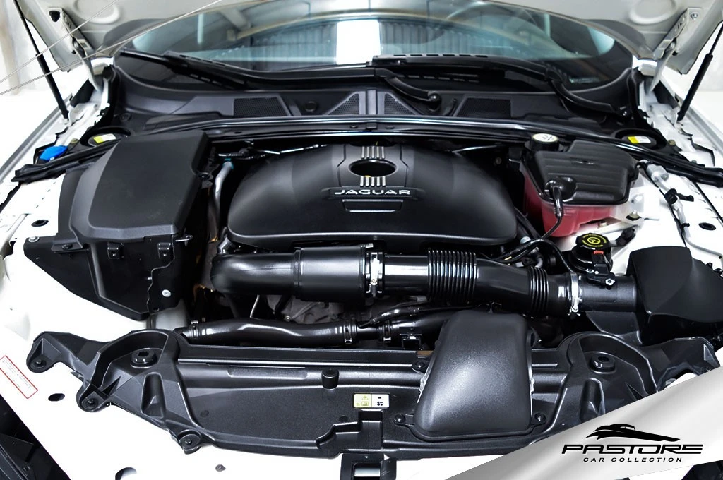 Jaguar XF 2.0 Luxury