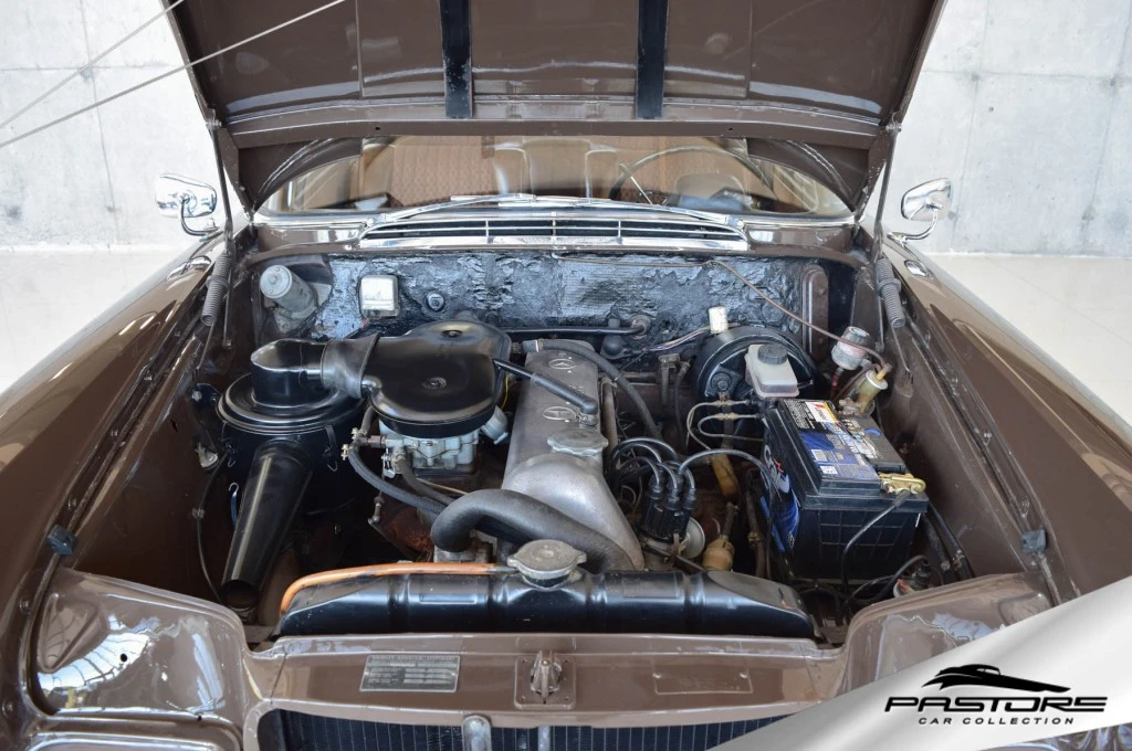 Mercedes-Benz 220 Sb