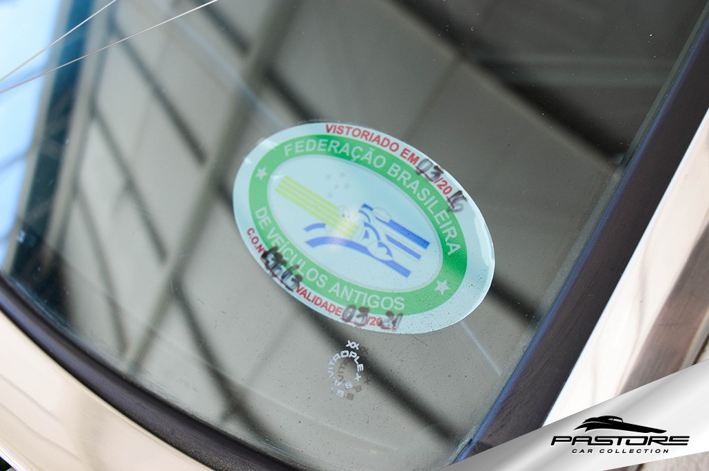 Ford Maverick Super Luxo Automático