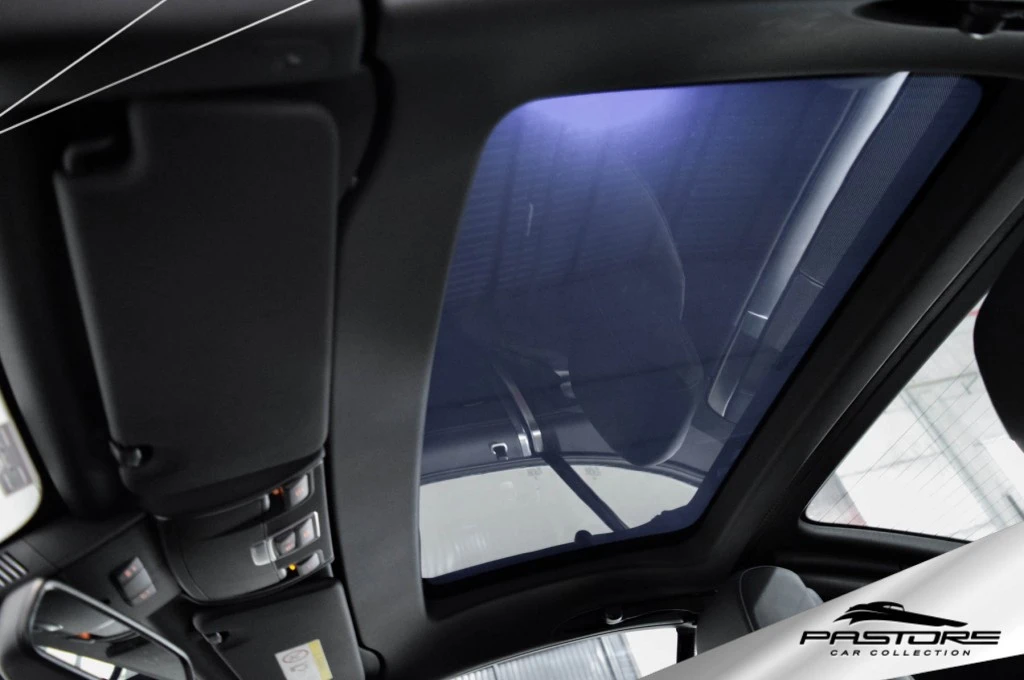 Mercedes-Benz SL63 AMG