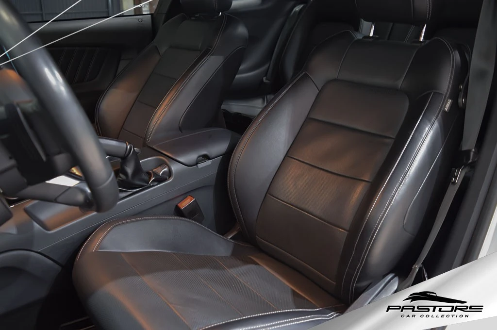 Ford Mustang GT Premium 5.0 V8