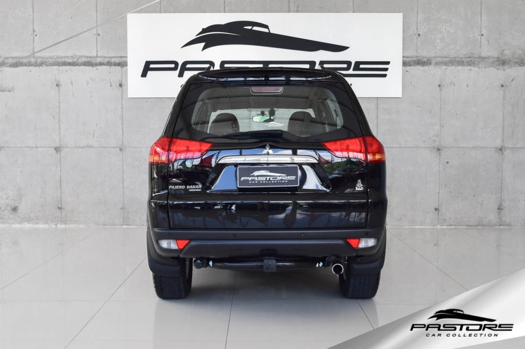 Mitsubishi Pajero Dakar HPE Diesel