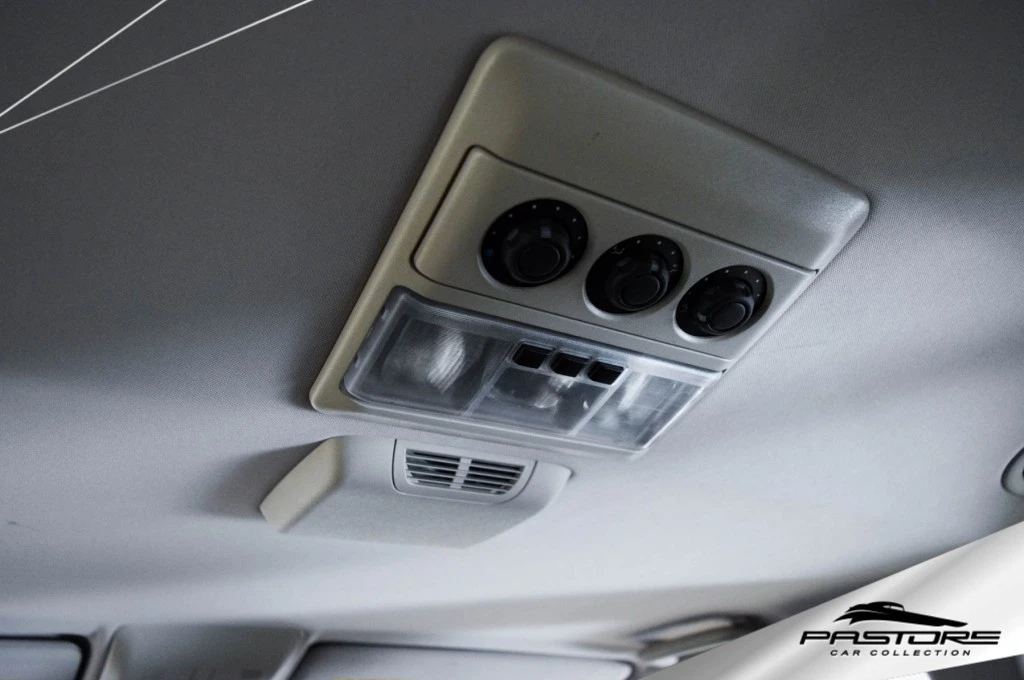 Land Rover Discovery 4 SDV6 SE