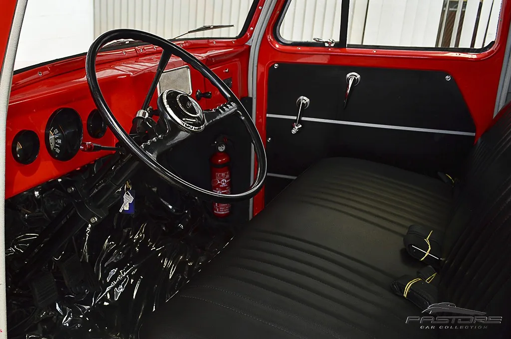 Ford F-75 Pickup