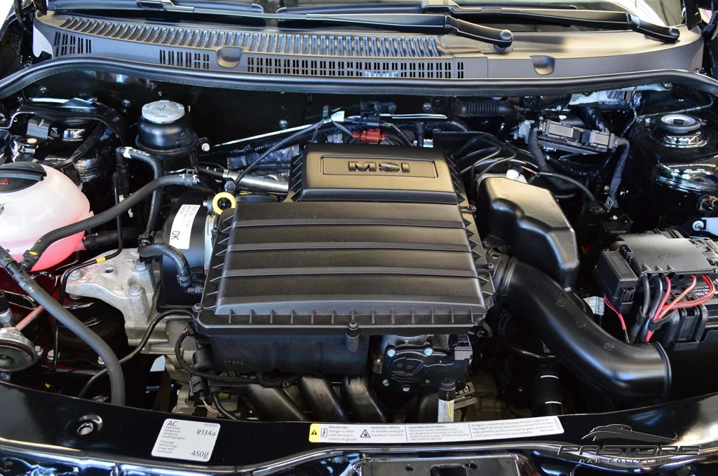 VW Saveiro CE Cross 1.6 16V MSI
