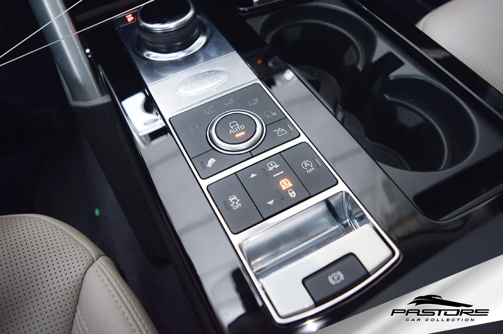 Land Rover Discovery HSE Luxury V6 TD6