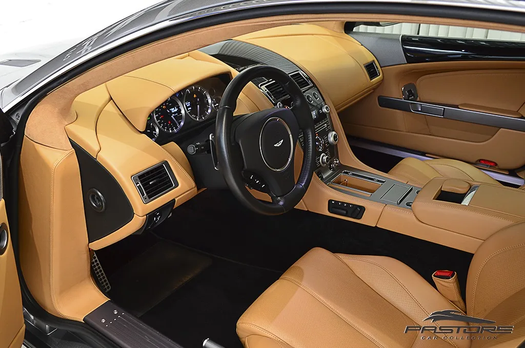 Aston Martin DB9 6.0 V12