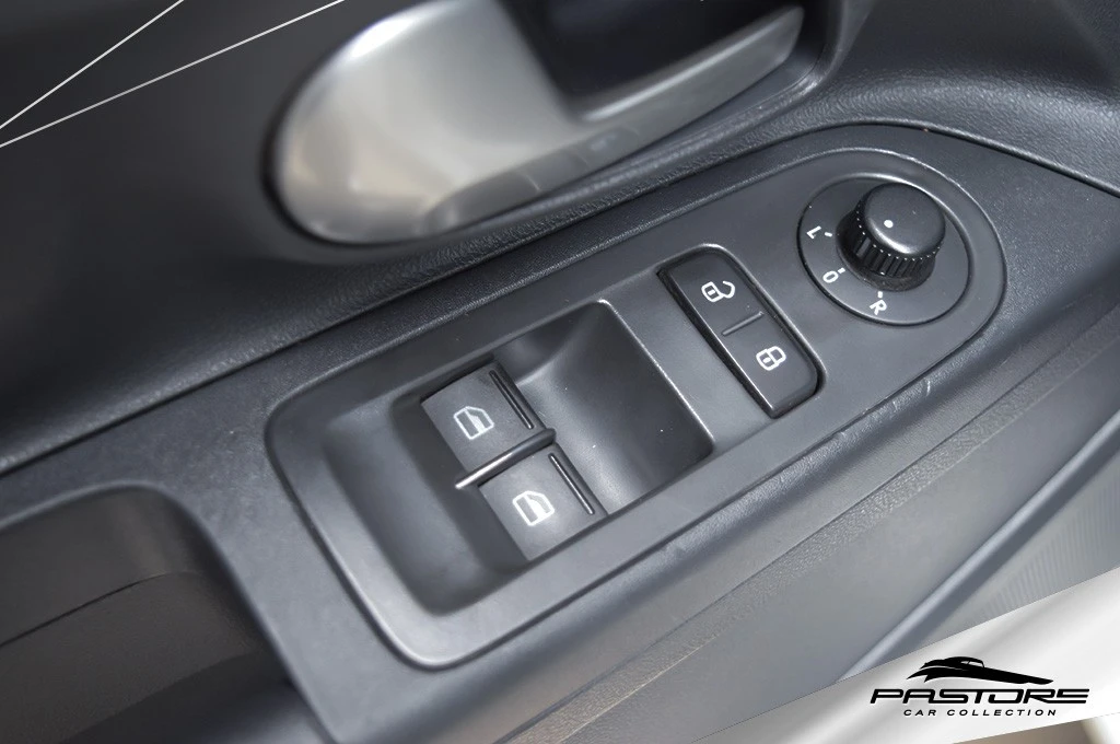 VW Up! Move MB 1.0 TSi