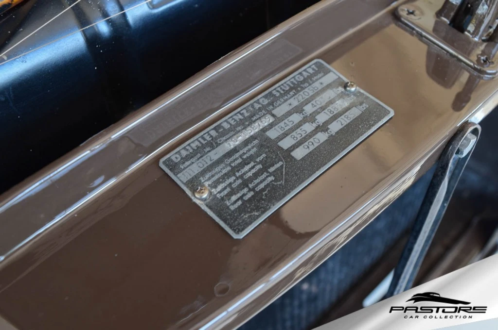 Mercedes-Benz 220 Sb