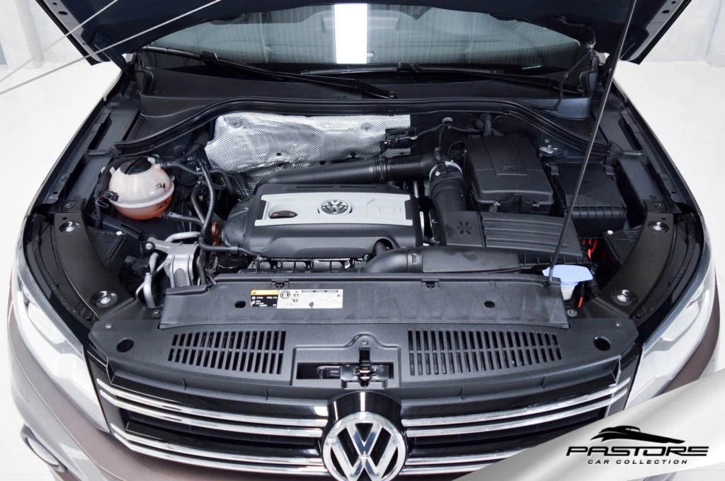 VW Tiguan 2.0 TSI 4Motion