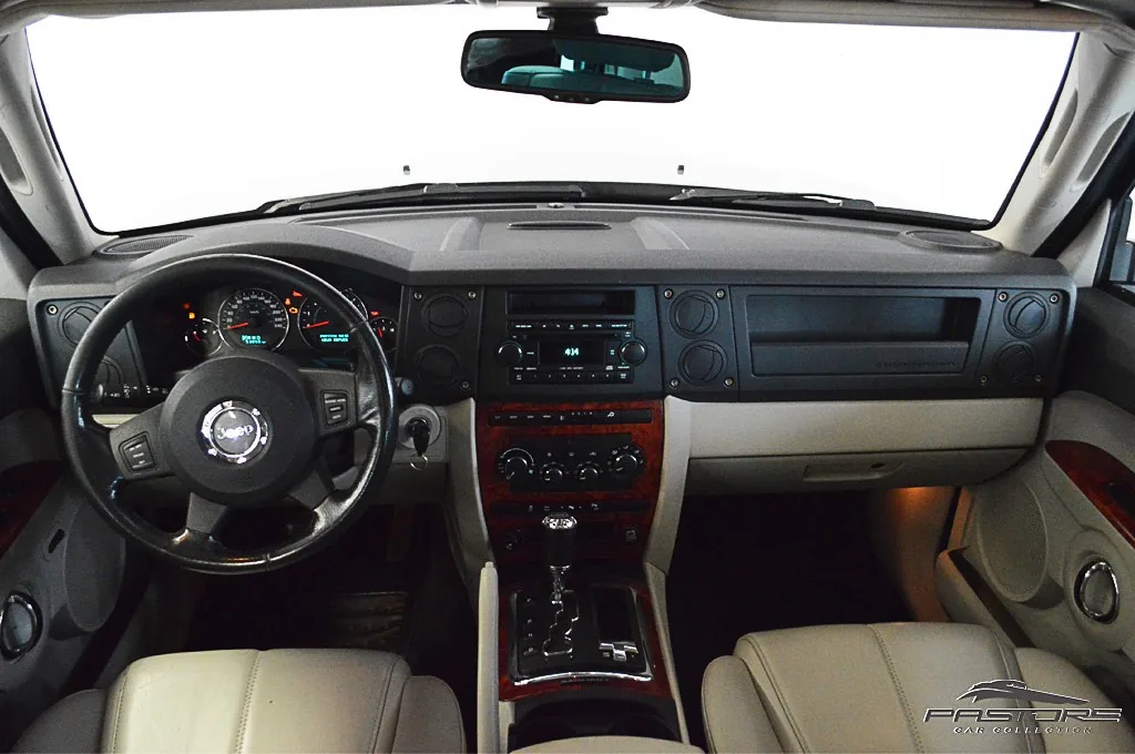 Jeep Commander Limited 5.7 V8