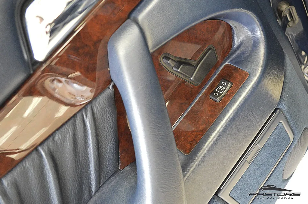 Mercedes-Benz S500 Sedan