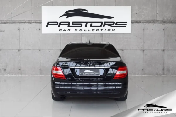 Mercedes-Benz C180 CGI Classic