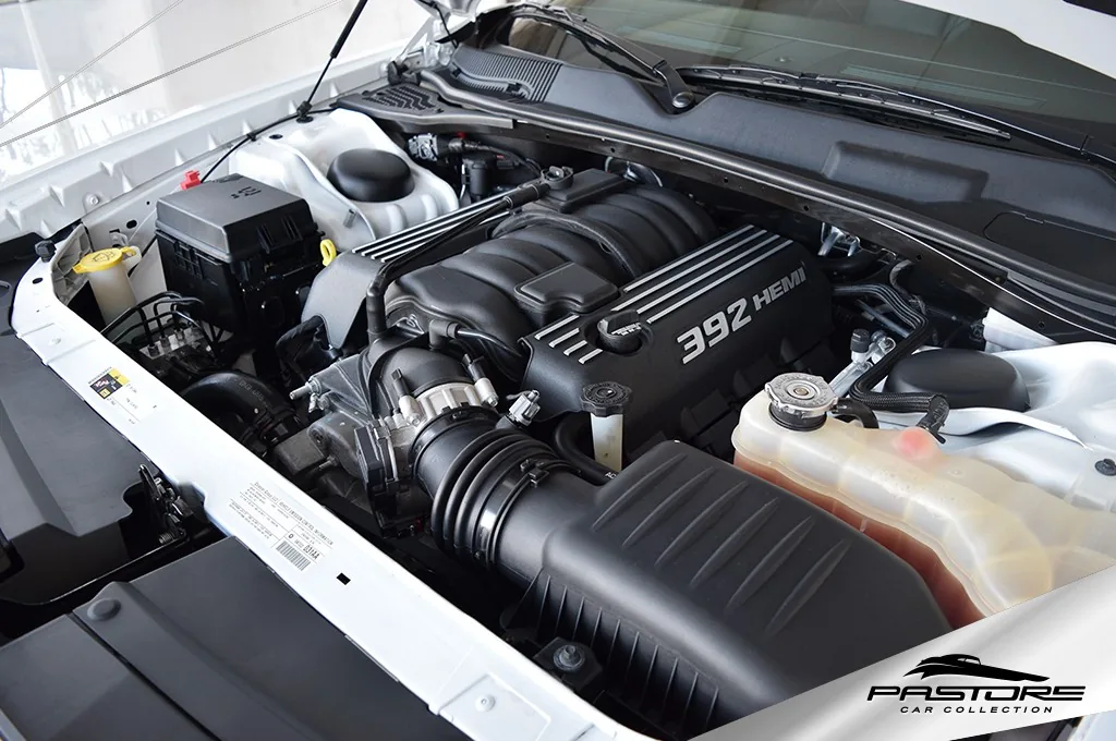 Dodge Challenger SRT8