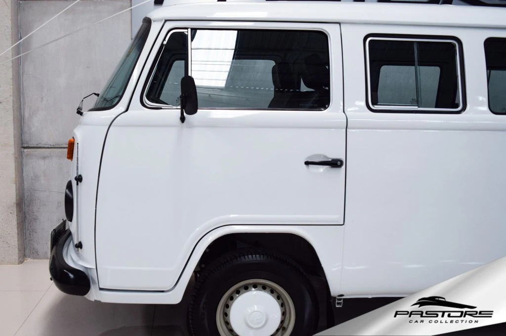 VW Kombi Standard 1.6