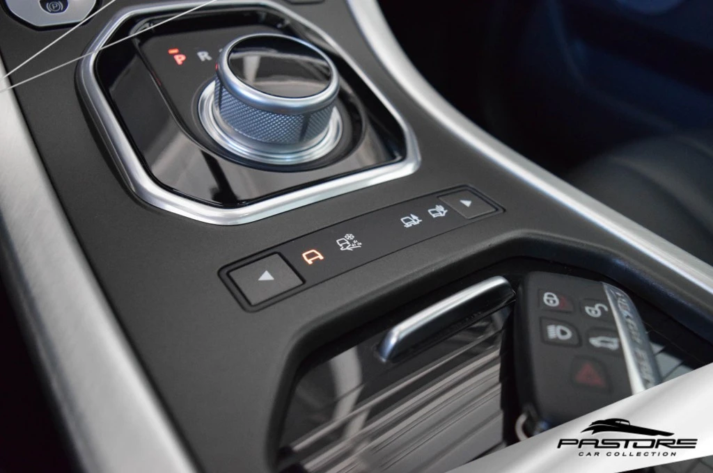 Land Rover R.R. Evoque Prestige SD4