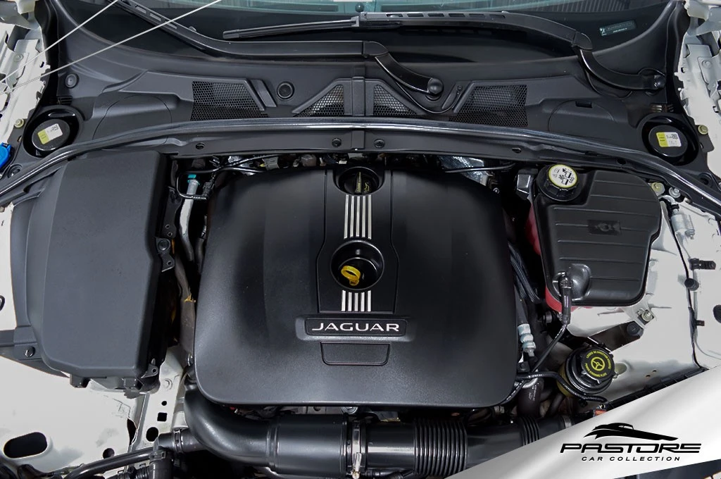 Jaguar XF 2.0 Luxury